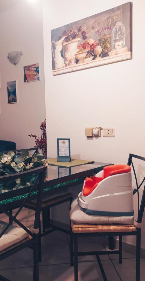 Duomo Nest Entire Apartment เตรนโต ภายนอก รูปภาพ