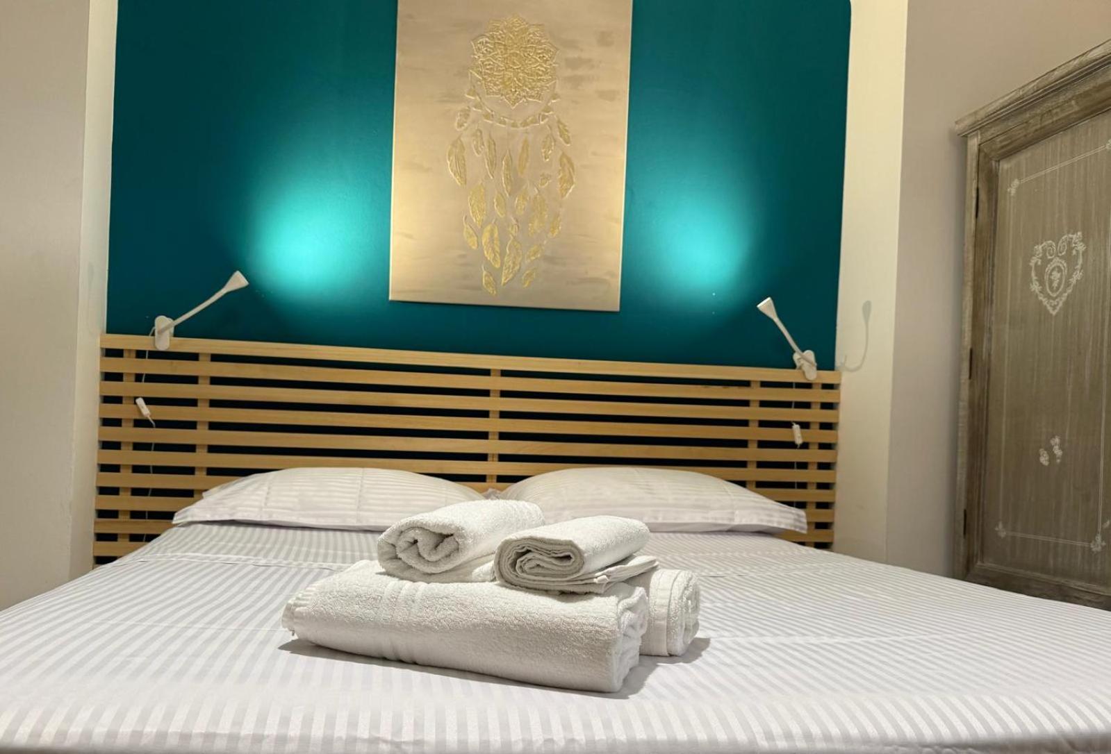 Duomo Nest Entire Apartment เตรนโต ภายนอก รูปภาพ