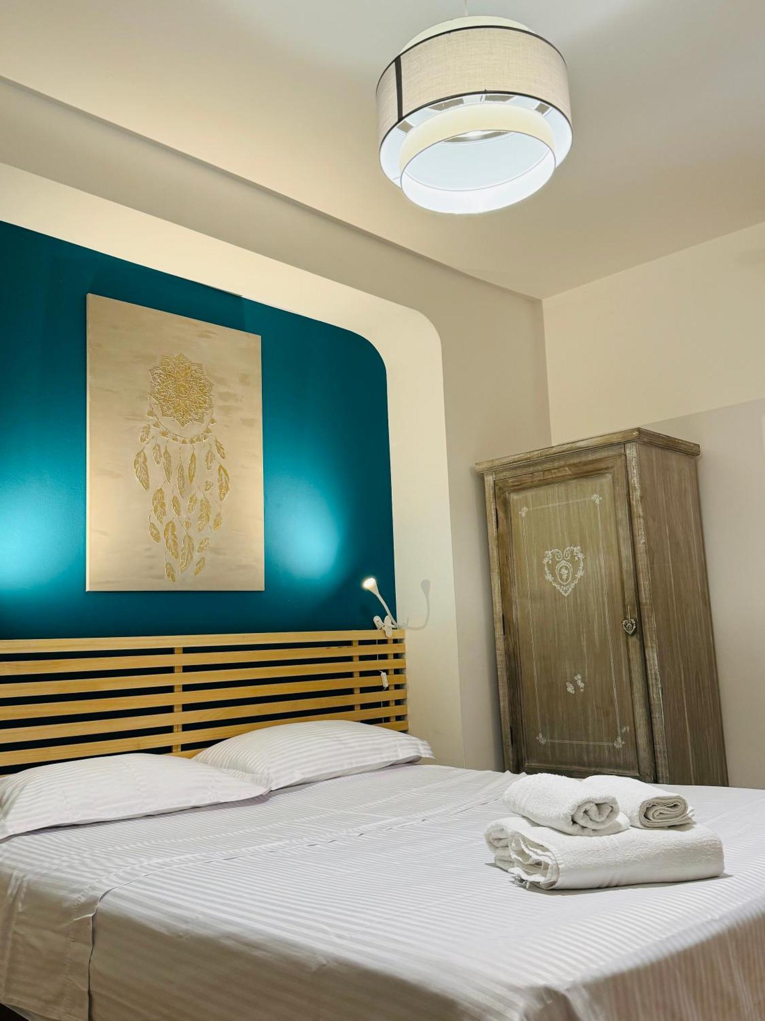 Duomo Nest Entire Apartment เตรนโต ภายนอก รูปภาพ